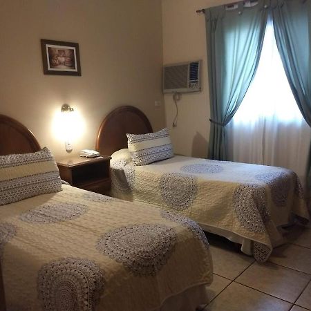 Hotel Suma Huasi San Fernando del Valle de Catamarca Buitenkant foto
