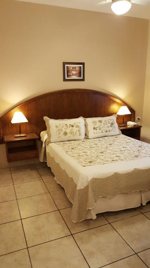 Hotel Suma Huasi San Fernando del Valle de Catamarca Buitenkant foto